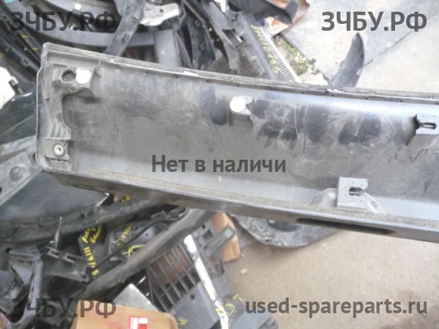 Honda CR-V 3 Накладка на дверь багажника