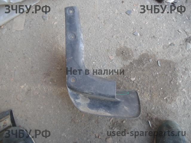Lexus RX (2) 300/330/350/400h Брызговик задний левый