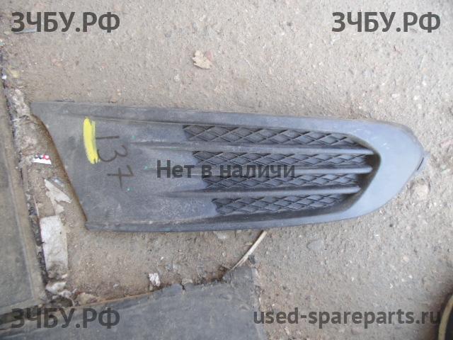 Volkswagen Polo 5 (Sedan) Решетка в бампер