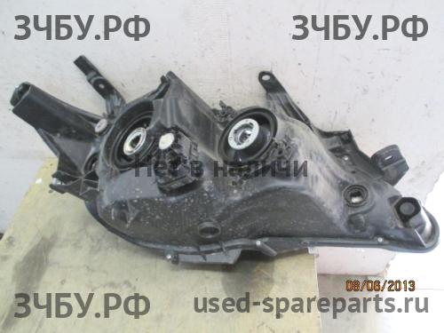 Toyota Camry 7 (V50) Фара левая