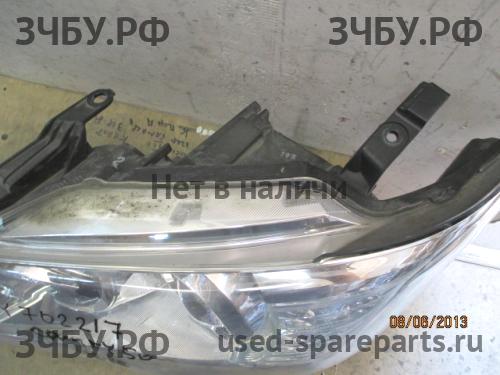 Toyota Camry 7 (V50) Фара левая