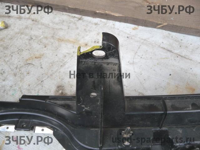 Toyota Highlander 3 Решетка радиатора