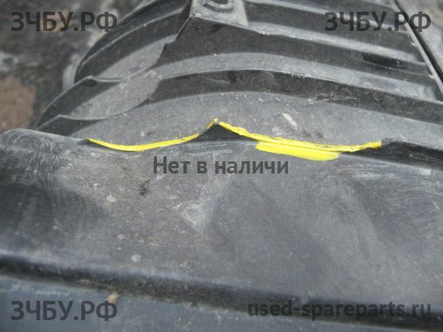 Volkswagen Golf 5 Корпус воздушного фильтра