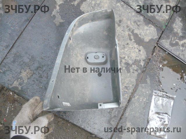 Toyota RAV 4 (2) Накладка заднего бампера