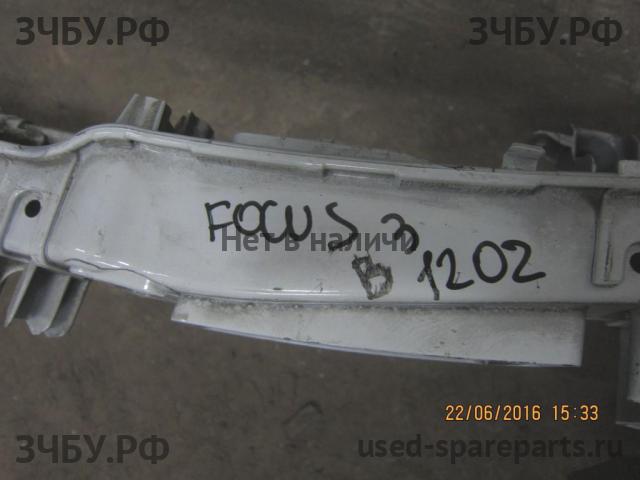Ford Focus 3 Панель передняя (телевизор)