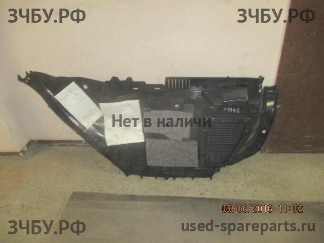 Toyota RAV 4 (4) Обшивка багажника