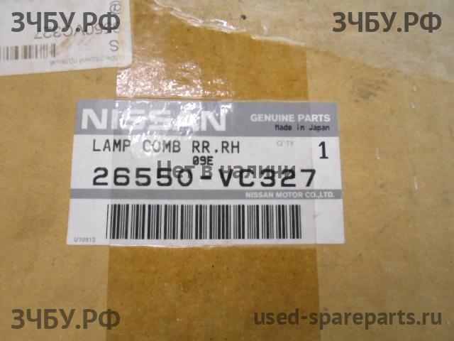Nissan Patrol (Y61) Фонарь правый