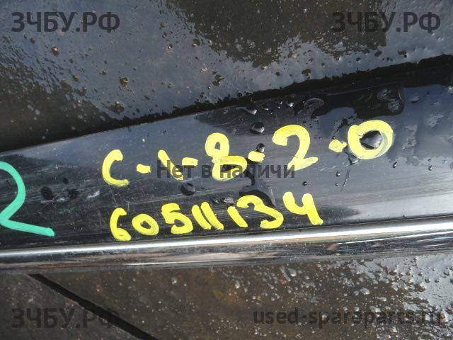 Audi A8 (2) [D3,4E] Молдинг двери