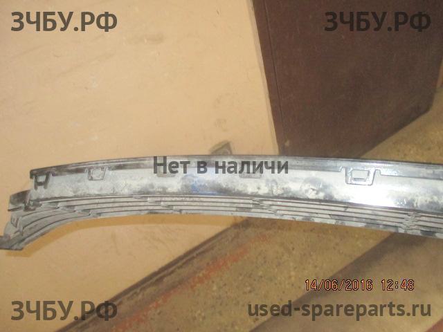 Volkswagen Passat CC Решетка в бампер