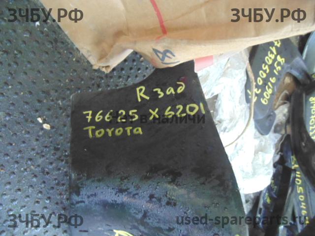 Lexus RX (2) 300/330/350/400h Брызговик задний левый