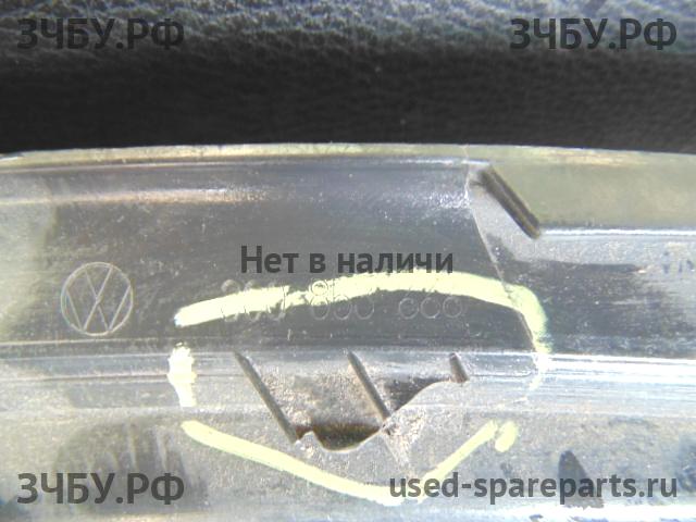 Volkswagen Passat B6 Решетка в бампер