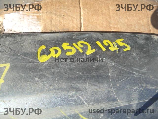 Nissan Patrol (Y61) Накладка крыла заднего правого