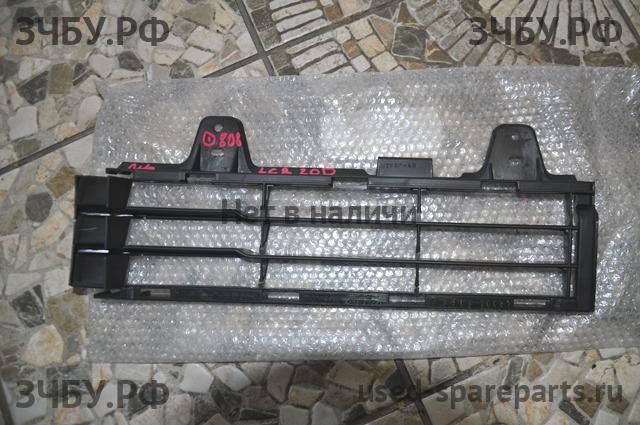 Toyota Land Cruiser 200 Решетка в бампер
