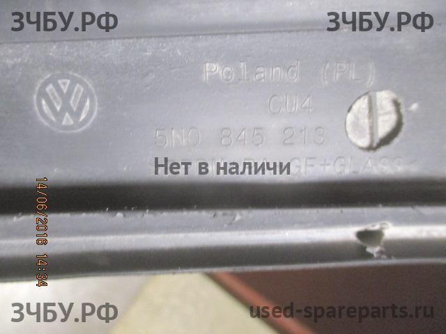 Volkswagen Tiguan 1 Стекло двери задней левой (форточка)