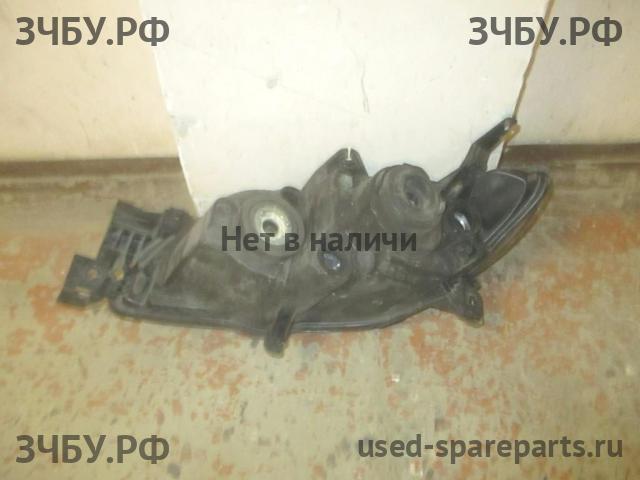 Mazda 3 [BK] Фара правая