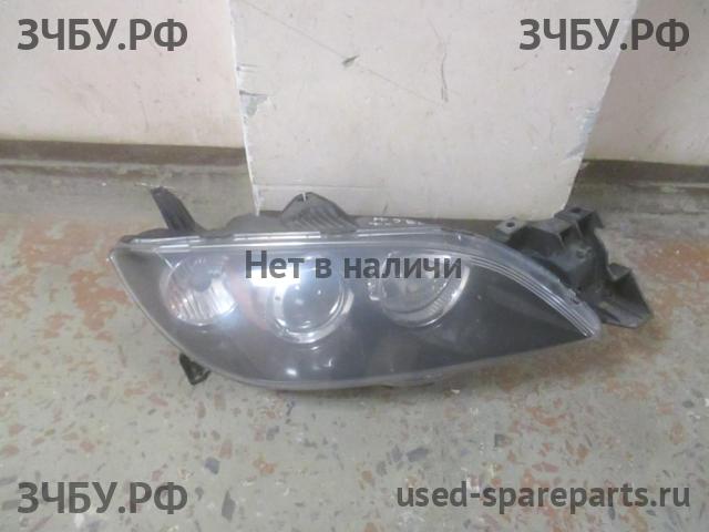 Mazda 3 [BK] Фара правая