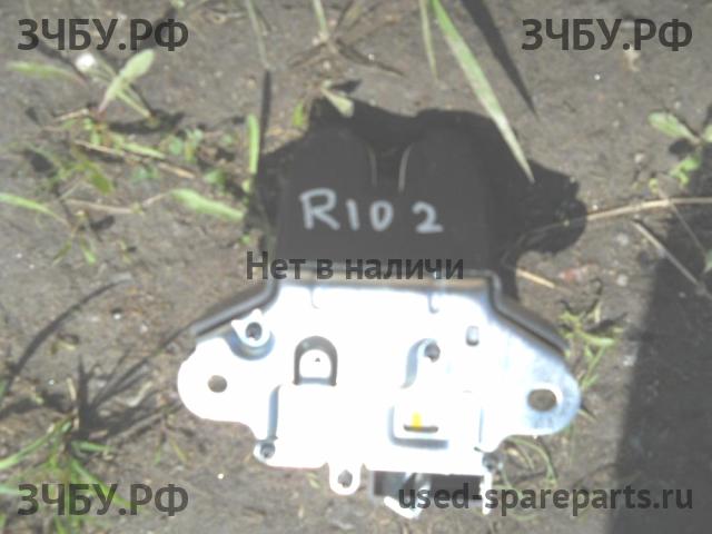 KIA Rio 3 Замок багажника