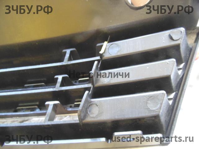 Volkswagen Polo 5 (Sedan) Решетка радиатора