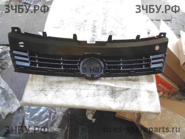 Volkswagen Polo 5 (Sedan) Решетка радиатора