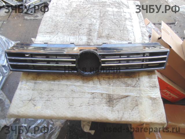 Volkswagen Polo 5 (Sedan) Решетка радиатора