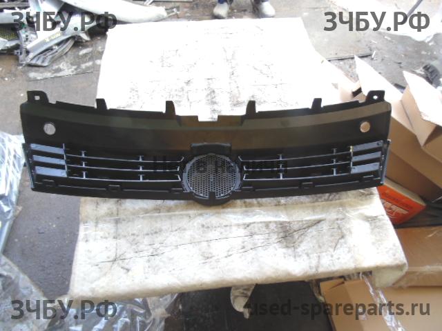 Volkswagen Polo 5 (Sedan) Решетка радиатора