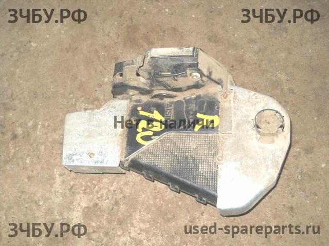 Toyota Land Cruiser 120 (PRADO) Замок двери
