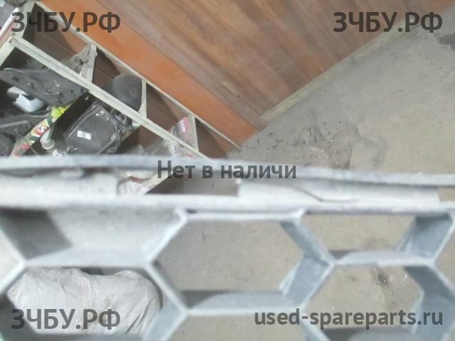 Mitsubishi Pajero/Montero Sport 2 (KH) Решетка в бампер