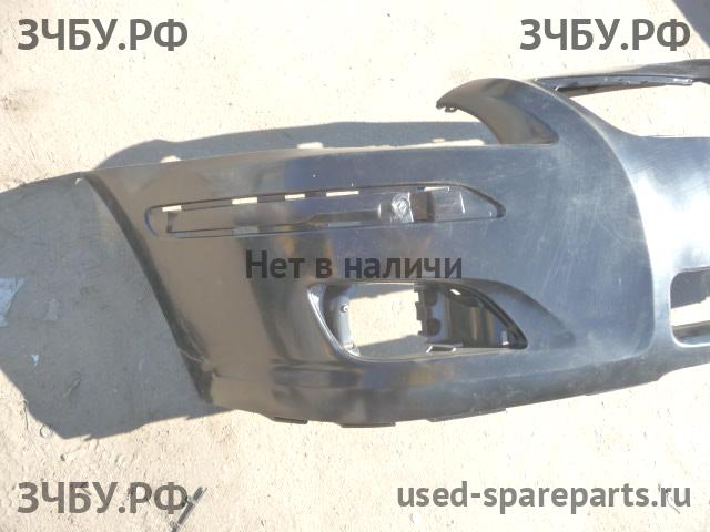 Toyota Avensis 2 Бампер передний