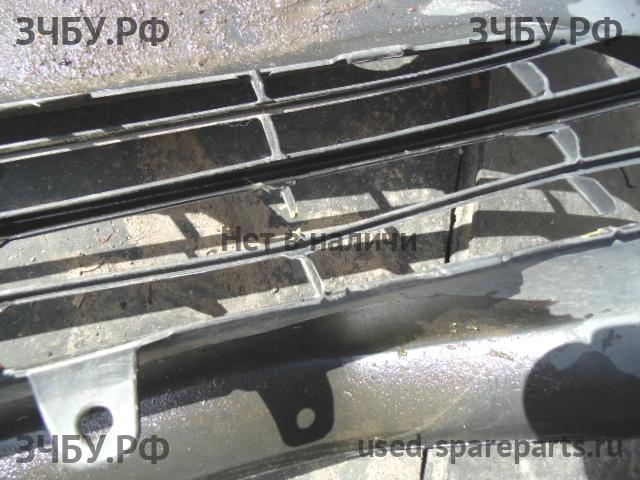 Toyota RAV 4 (4) Бампер передний