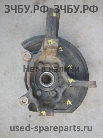 Nissan Qashqai (J10) Кулак поворотный передний правый (со ступицей)