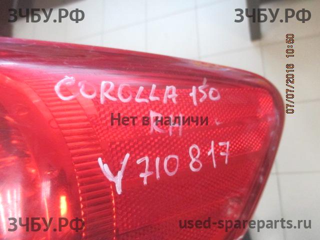 Toyota Corolla (E14 - E15) Фонарь правый