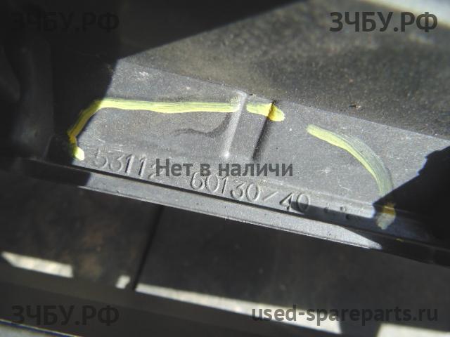 Lexus LX (2) 570 Решетка радиатора