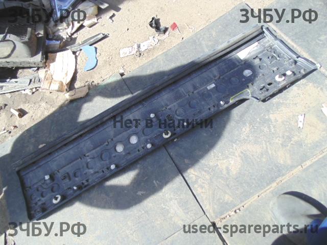 Land Rover Range Rover 4 Молдинг двери