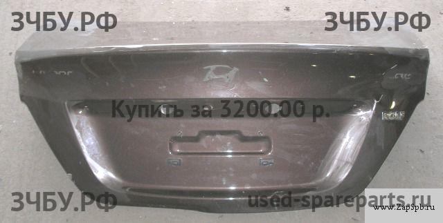 Hyundai Solaris 1 Крышка багажника