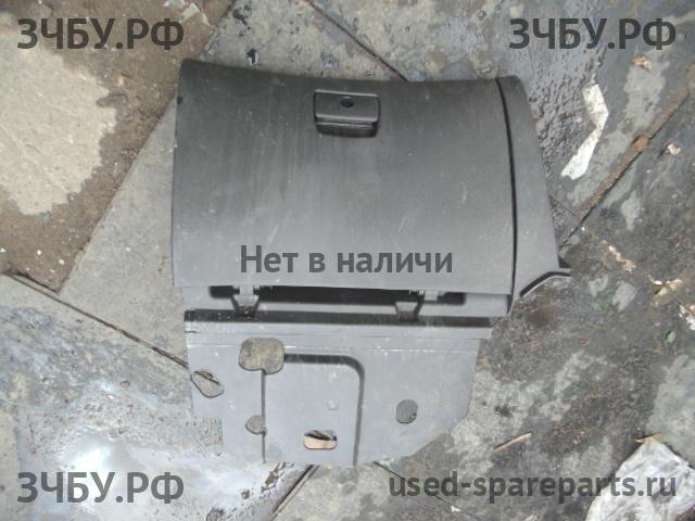 Chevrolet Cruze 1 Бардачок