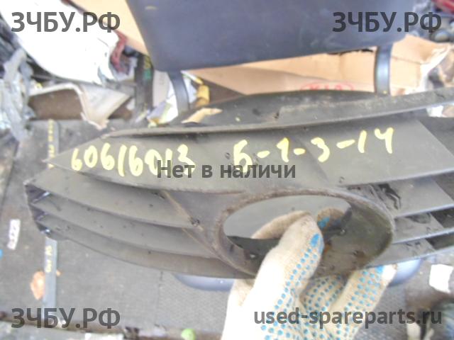 Volkswagen Passat B5 (рестайлинг) Решетка в бампер