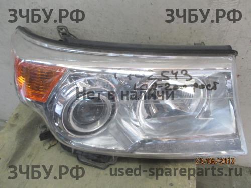 Toyota Land Cruiser 200 Фара правая