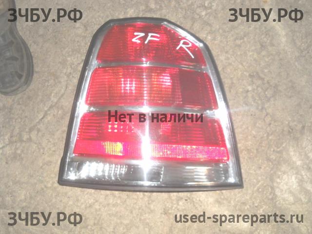 Opel Zafira B Фонарь задний в бампер правый