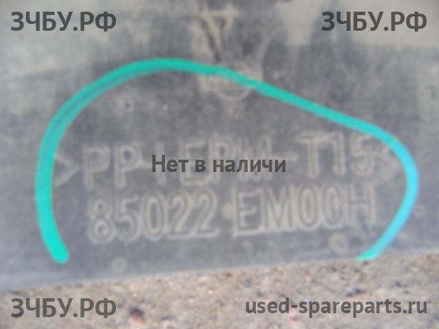 Nissan Tiida 1 Бампер задний