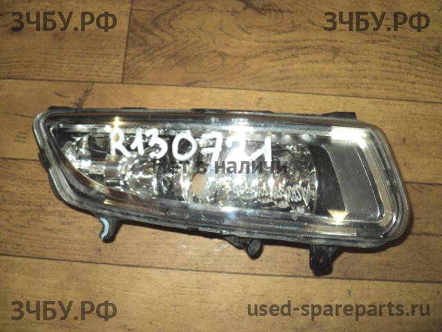 Volkswagen Polo 5 (HB) ПТФ правая