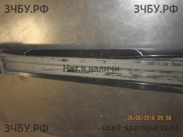 Toyota Land Cruiser 200 Подножка