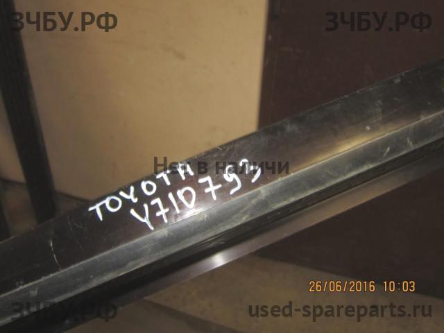 Toyota Land Cruiser 200 Подножка
