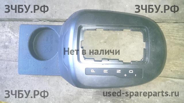 KIA Rio 3 Кожух кулисы МКПП