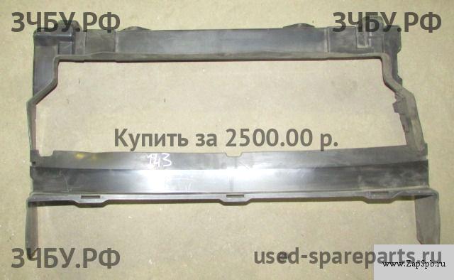 Land Rover Range Rover 4 Воздуховод радиатора
