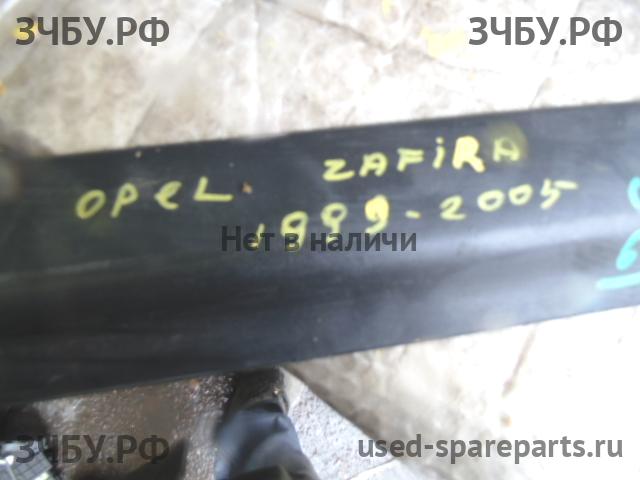 Opel Zafira A Накладка двери задней левой