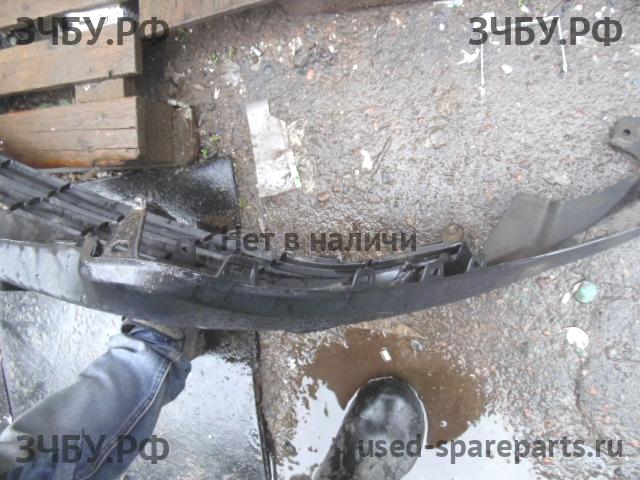 Toyota RAV 4 (4) Бампер передний