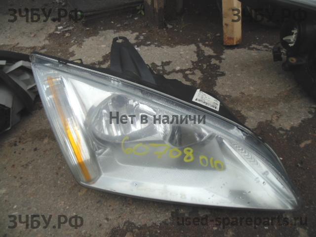 Ford Focus 2 Фара правая