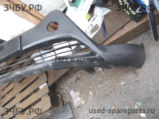 Toyota RAV 4 (4) Бампер передний