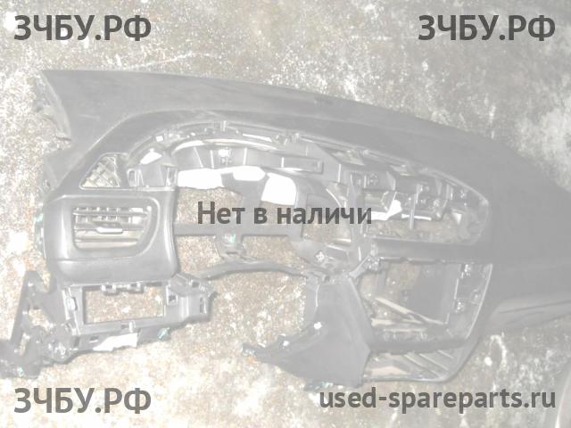 KIA Rio 3 Торпедо