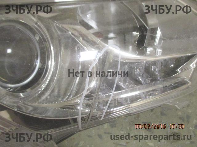 Toyota Camry 7 (V50) Фара правая